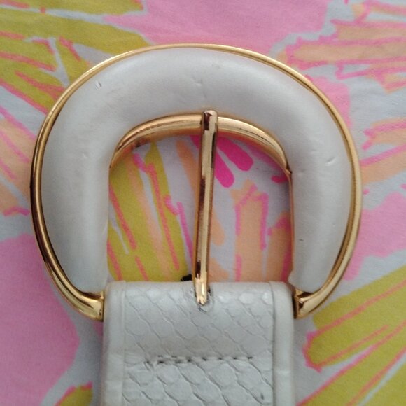 ❤️Vintage Womens ST MAARTEN DALLAS Off White Reptile and Medusa Head Belt SZ 28